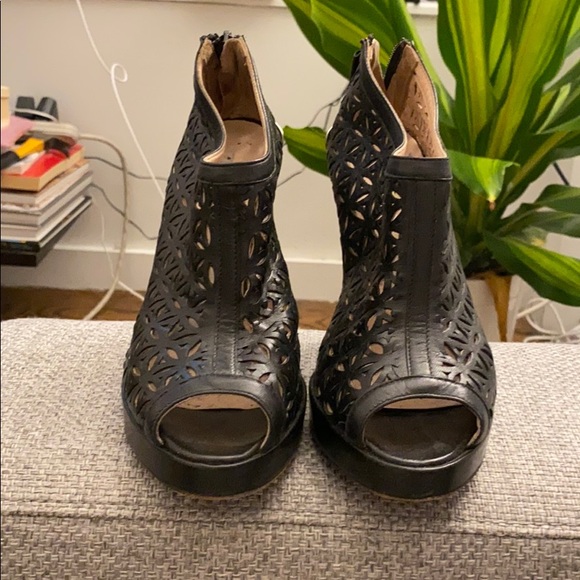 John Richmond Heels - Picture 1 of 6